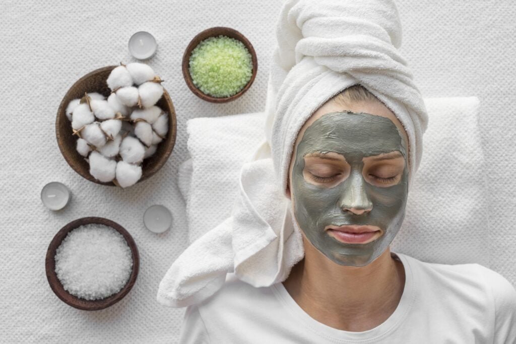 Facial Masks: A Comprehensive Guide to Crafting Radiance